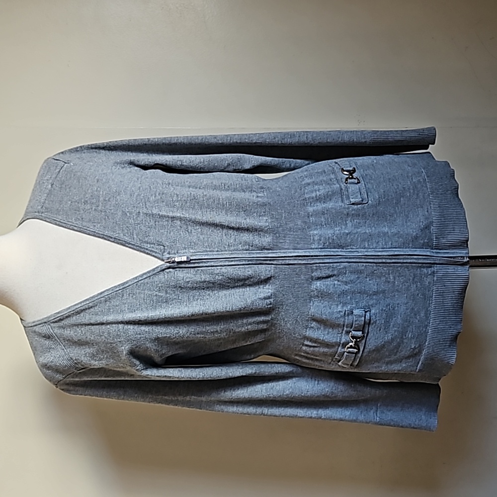 White House Black Market Gray Zip-Front Knit Cardigan